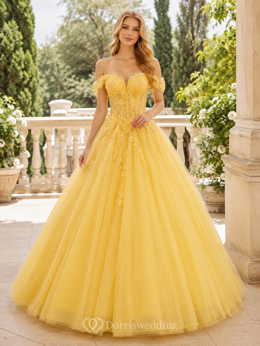 Vestido de gala largo hasta el suelo de tul amarillo con apliques florales, estilo quinceañera o baile de graduación.