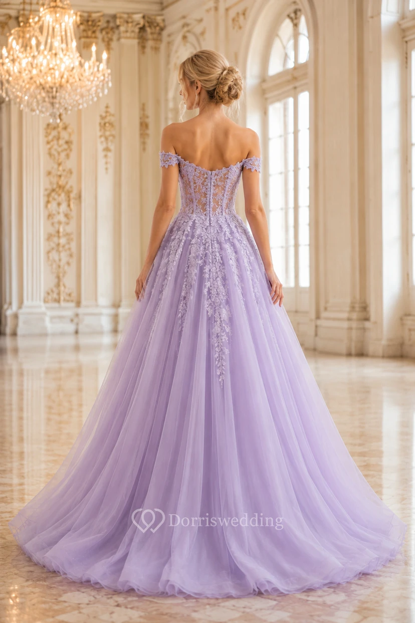 Lavendelfarbenes schulterfreies Tüll-Ballkleid mit Spitzenapplikationen für Quinceañera und Abschlussball view 2
