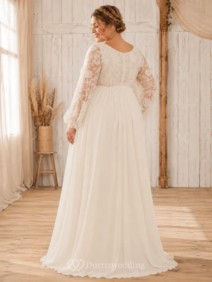 Robe de mariée empire en mousseline de soie et dentelle, col rond, manches longues illusion, taille grande, de maternité modeste. view 2