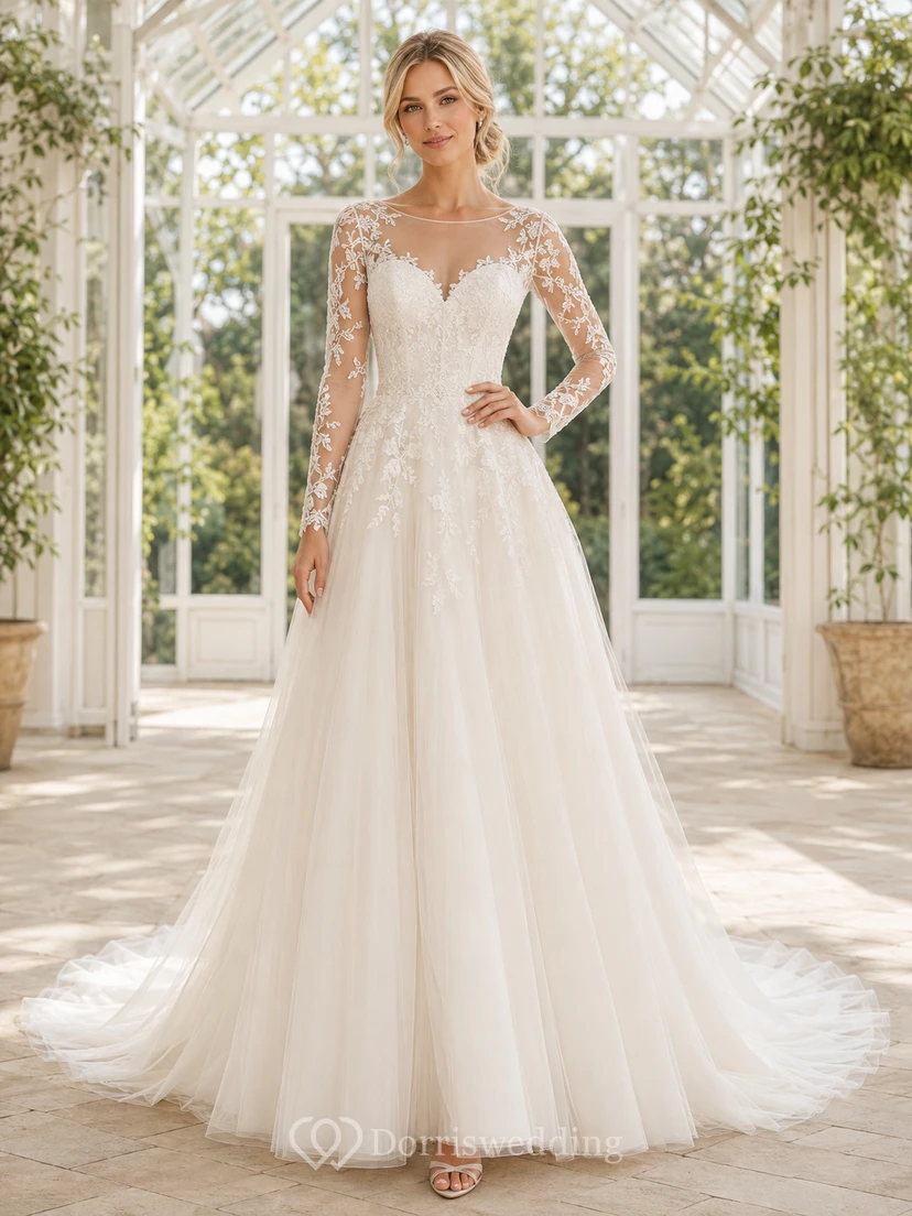 Robe de mariée trapèze en tulle et dentelle florale à col en V et manches illusion longues
