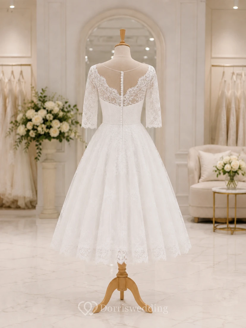 Vestido de novia de corte A con mangas de encaje y largo hasta la rodilla view 8