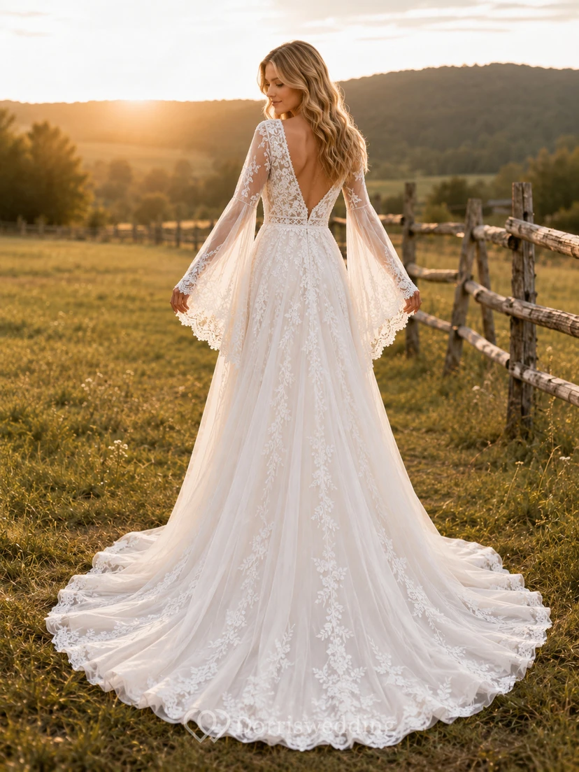 Vestido de novia de tul y encaje campestre, corte en A, hombros descubiertos, manga corta, cola de capilla, espalda baja en V. view 2