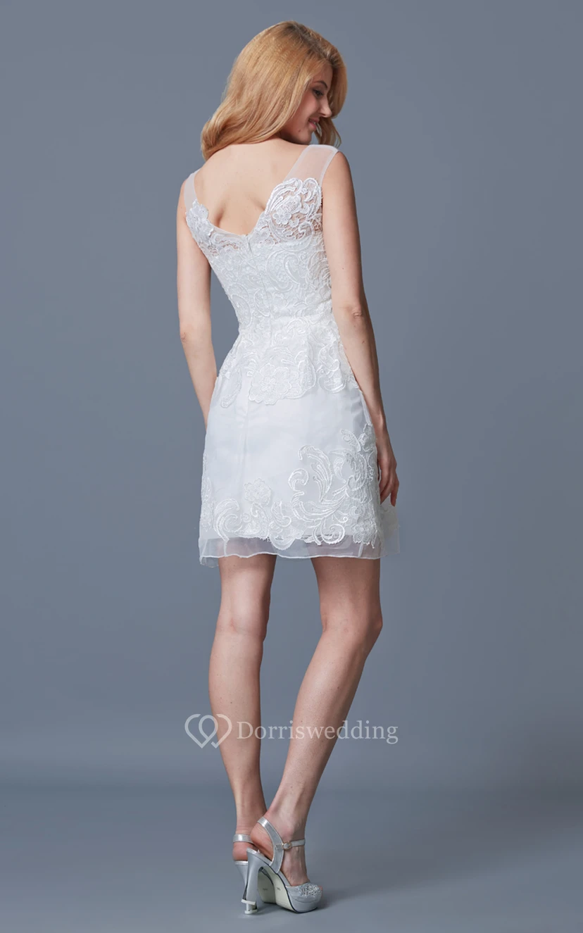 Elegantes ärmelloses kurzes A-Linien-Spitzenkleid mit Falten view 4