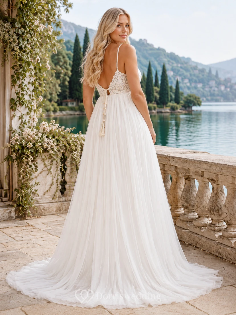 Robe de mariée de maternité fendue sur le thème du lac, à bretelles spaghetti et corsage en dentelle, style bord de lac view 2