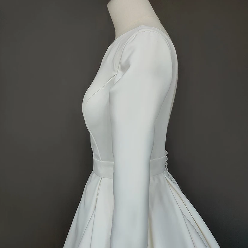 Vestido de novia liso de corte A, manga larga, satén, modesto view 8