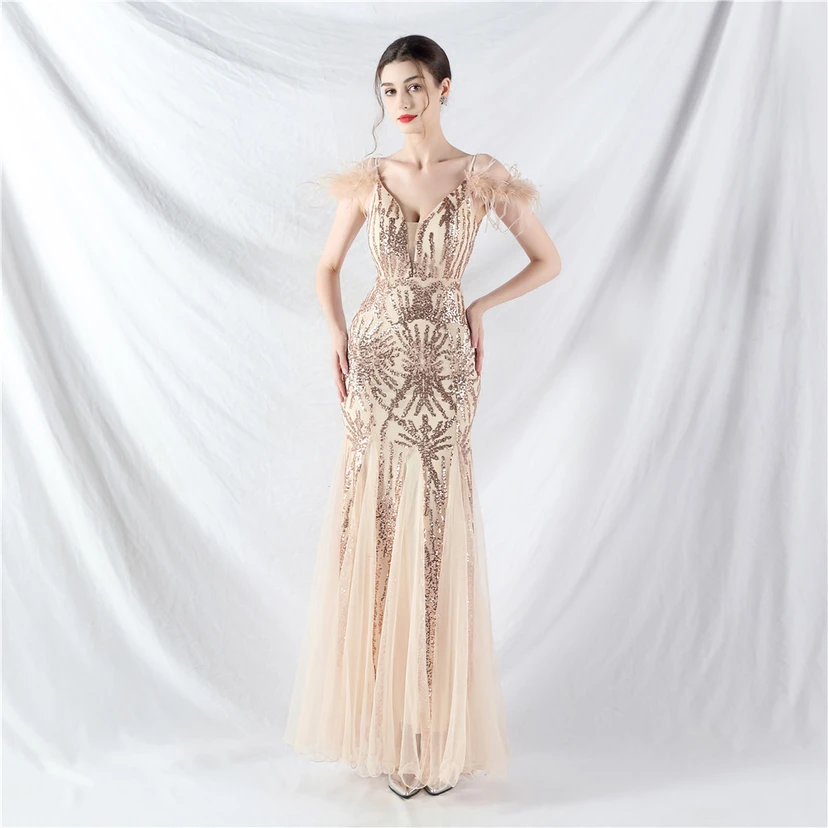 9-farbiges, handgefertigtes Abendkleid aus Kamelfedern, Netzstoff und Pailletten, sexy Trägern view 21