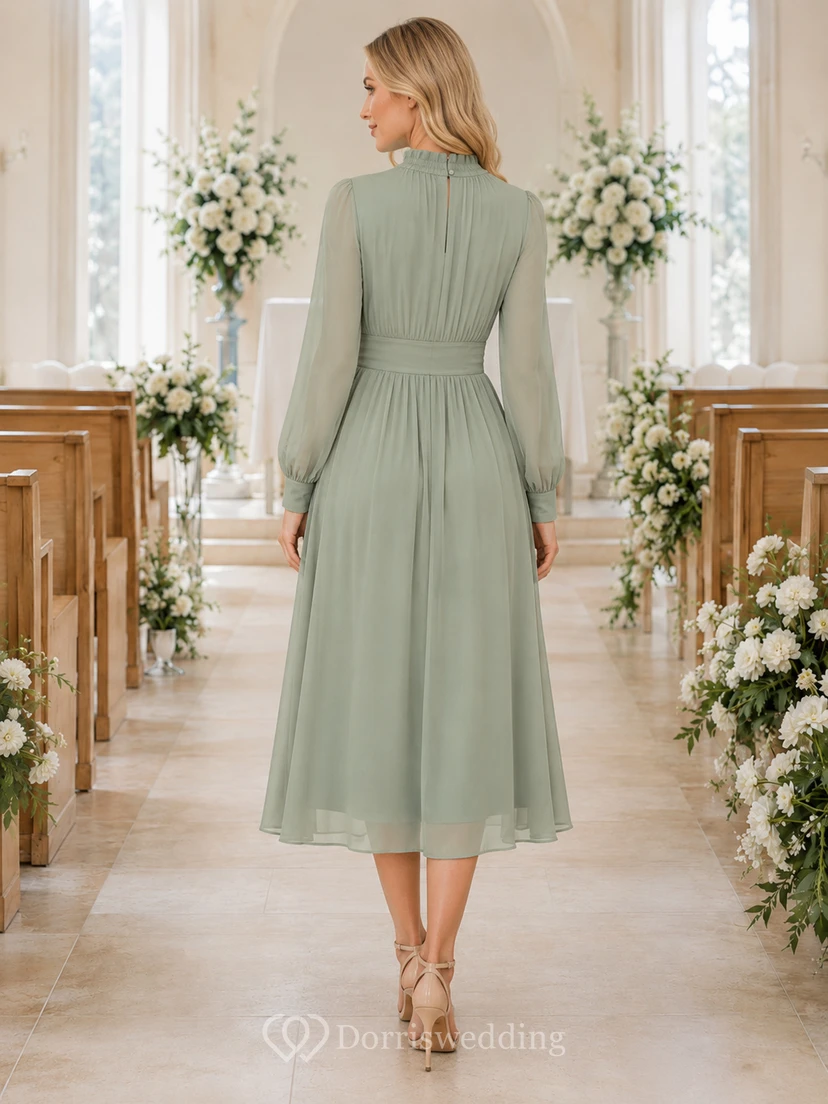 Salbeigrünes, hochgeschlossenes Chiffonkleid mit langen Ärmeln in Teelänge view 2