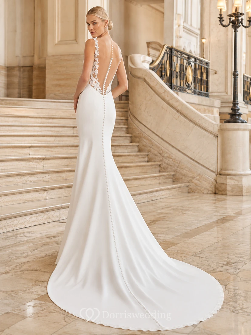 Robe de mariée sirène asymétrique en satin simple, dos nu, à une épaule, pour cour view 2