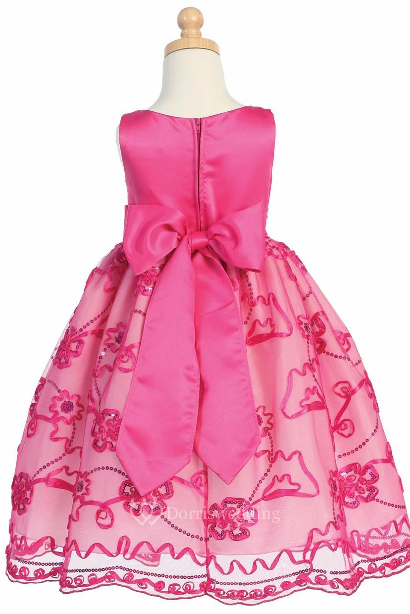 Teelanges ärmelloses Blumenmädchenkleid aus Tüll und Satin mit Schleife view 2