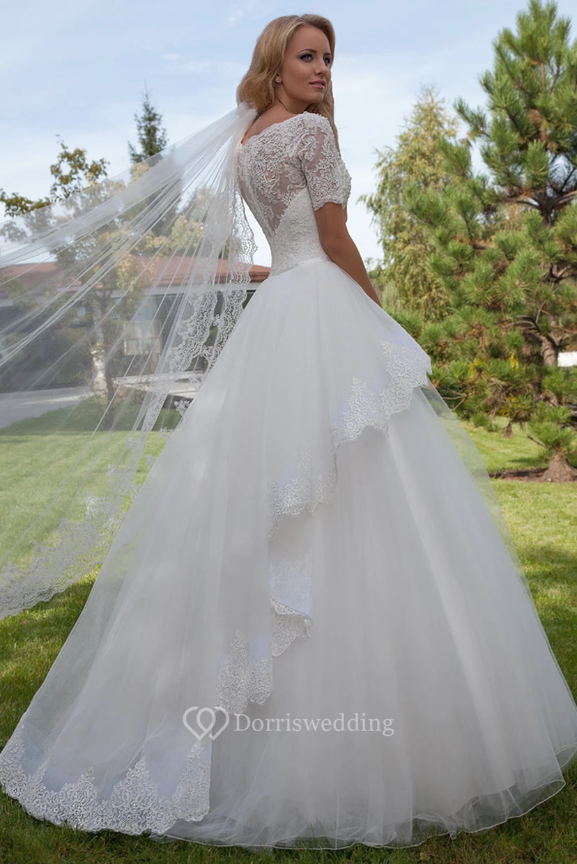 Ball Gown V-Neck Appliqued Short Sleeve Lace Wedding Dress view 2