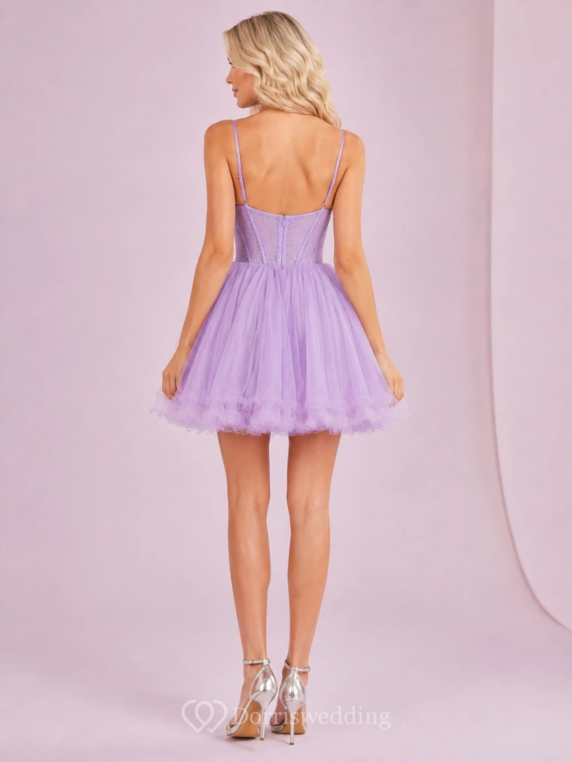 Robe de cocktail courte/mini en tulle lavande, coupe babydoll, idéale pour un bal de fin d'année. view 2