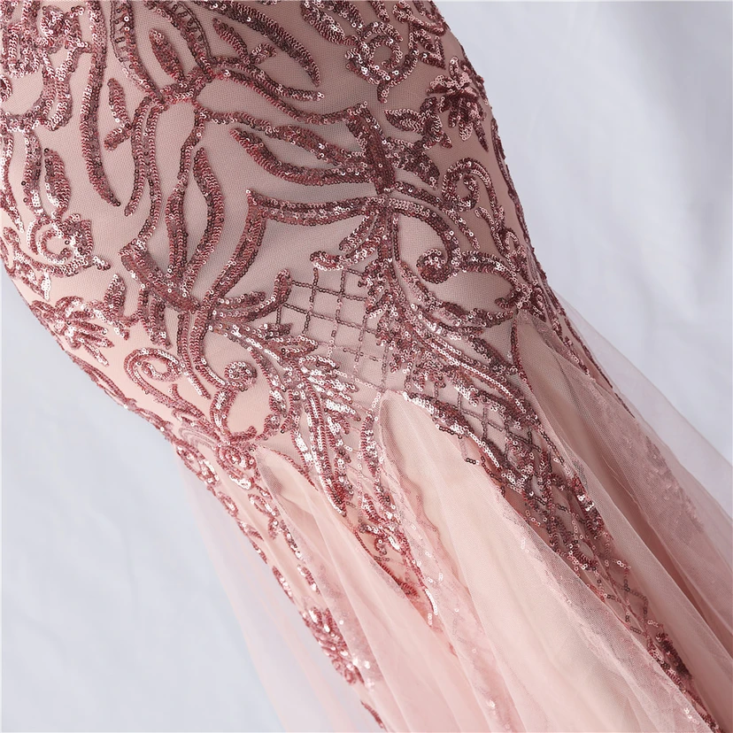 Vestido de noche de alta gama con estampado floral y detalles de malla y cuentas. view 9