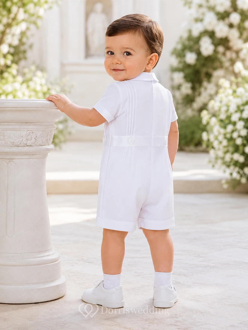 Katholisches weißes Kurzarm-Taufkleid mit hohem Kragen und Abnähern view 2