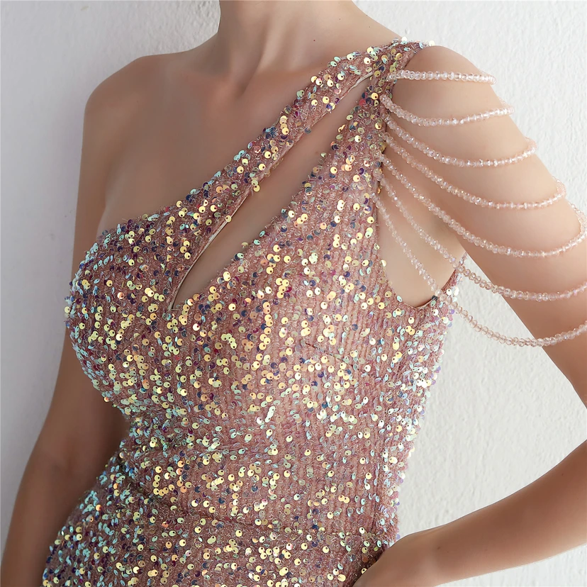 Jupe sirène asymétrique à sequins, ornée de perles et de détails imitation pailletés, confectionnée à la main. Idéale pour un banquet, un mariage, une exposition de modèles réduits de voitures ou l'exposition de célébrités. view 18