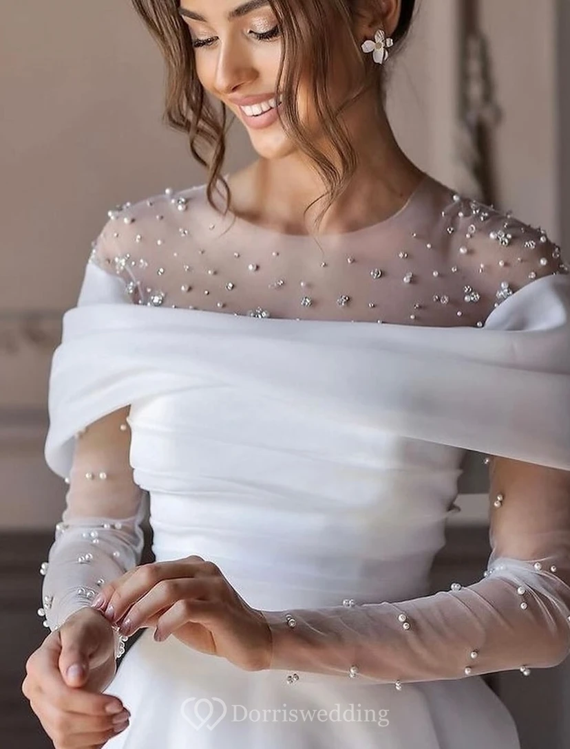 Robe de bal à épaules dénudées avec manches illusion ornées de perles view 3