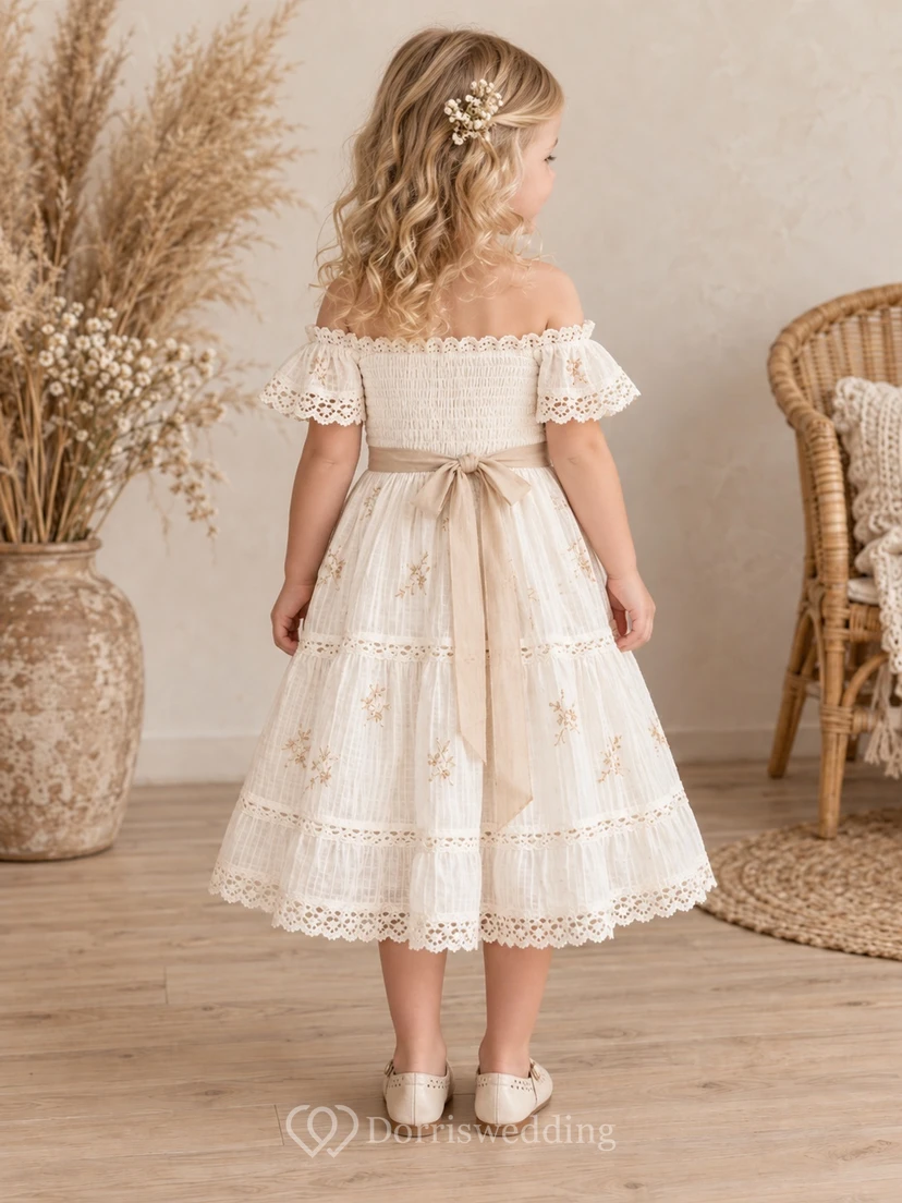 Boho-Kleid in Teelänge, elfenbeinfarben, A-Linie, mit Spitzenbesatz, schulterfrei, gestuft, für Blumenmädchen view 2