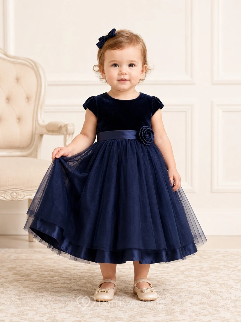 Vestido de bautizo de bebé de satén azul marino oscuro, manga corta, tul, corte en A, largo hasta la rodilla.