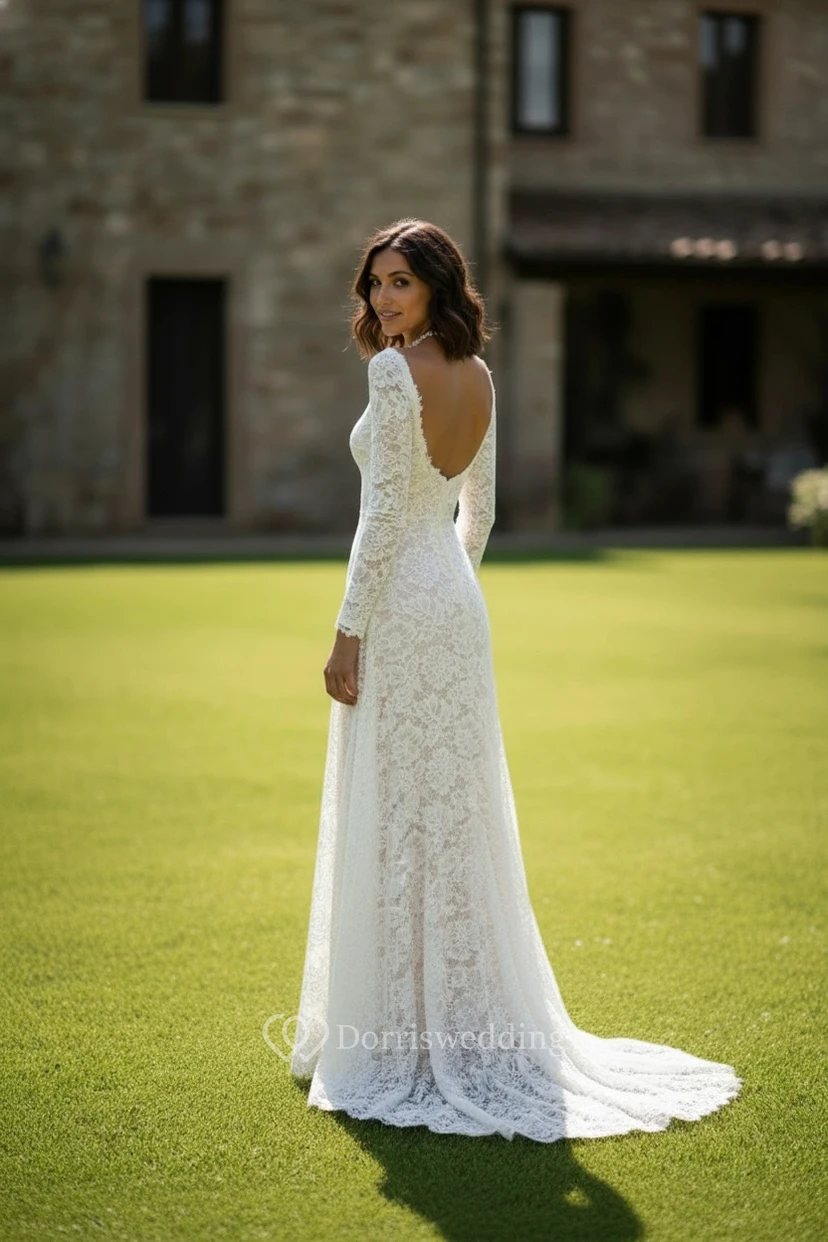 Vestido de novia minimalista de encaje estilo boho view 2
