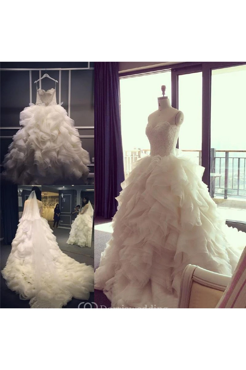 Elegant Ruffles Appliques Beadings Tulle Wedding Dress Spaghetti Strap view 2