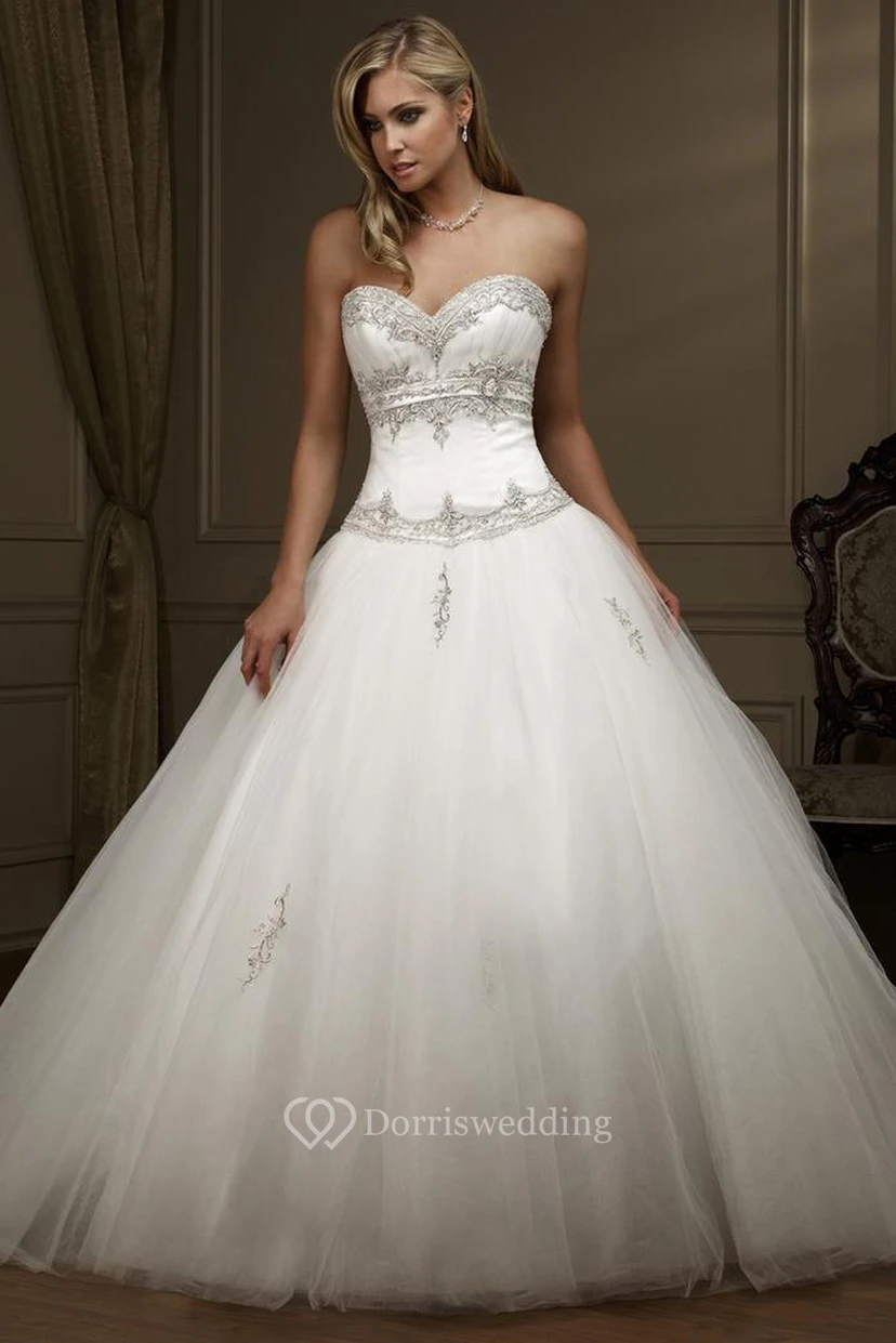 Ball Gown Sweetheart Tulle Wedding Dress With Beading And Lace Up