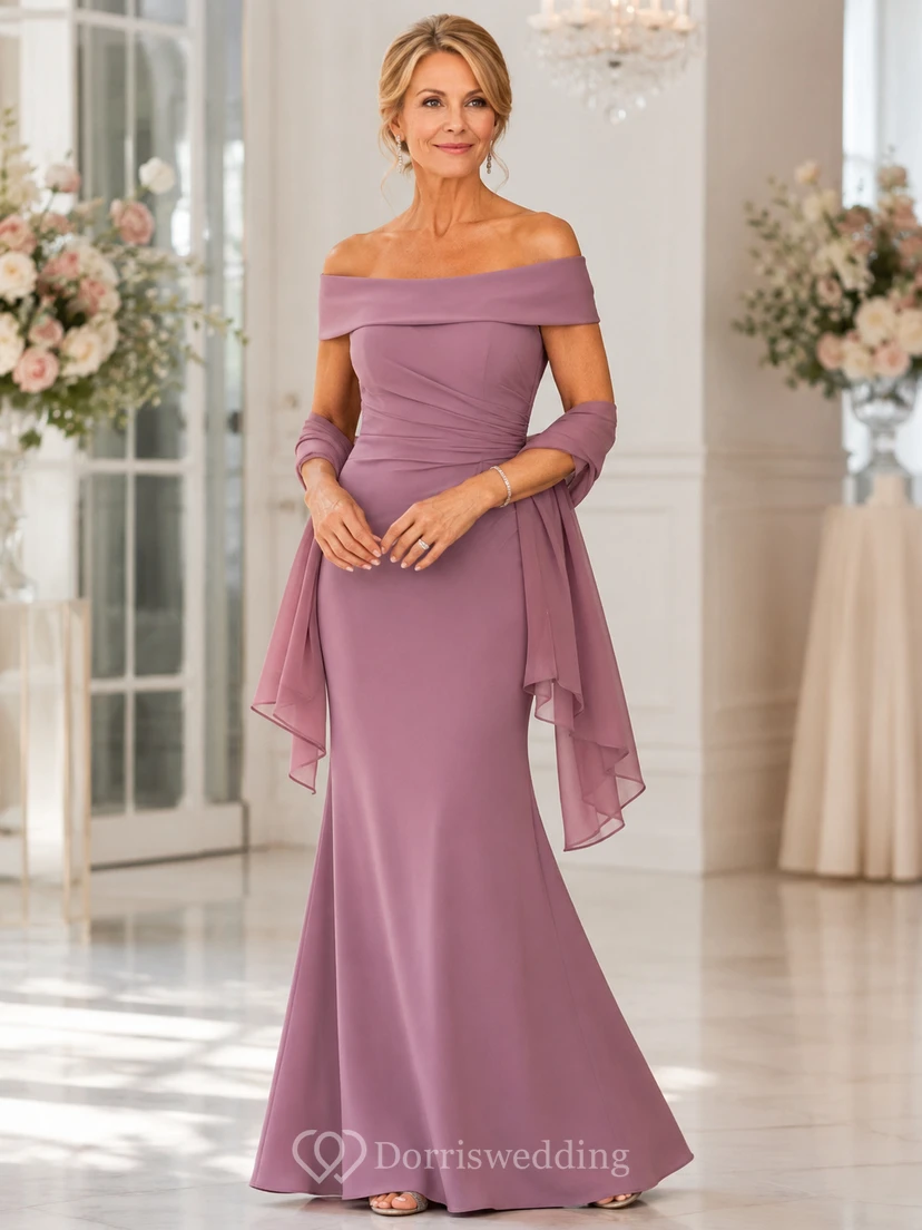 Robe fourreau en mousseline à épaules dénudées et manches mi-longues avec cape