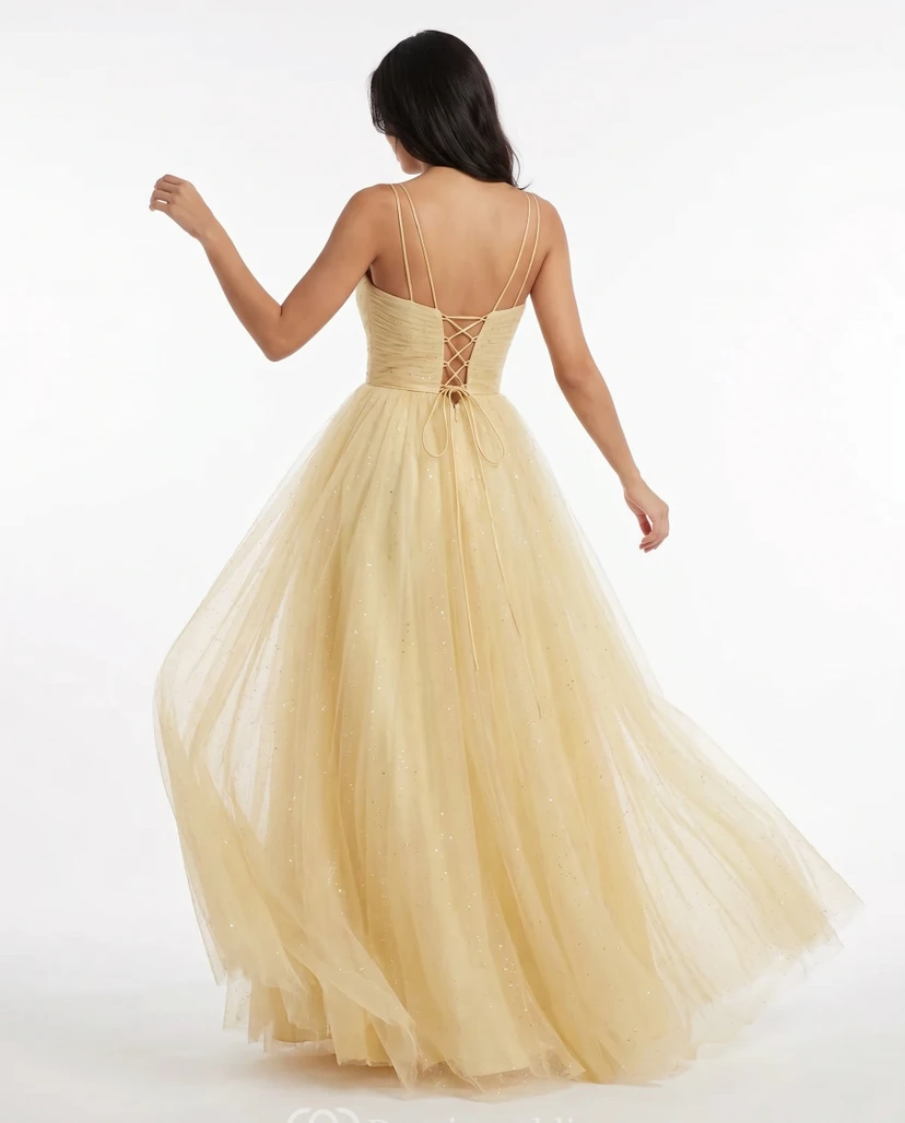 Robe de bal en tulle à paillettes couleur jonquille, coupe trapèze, bretelles spaghetti doubles view 2