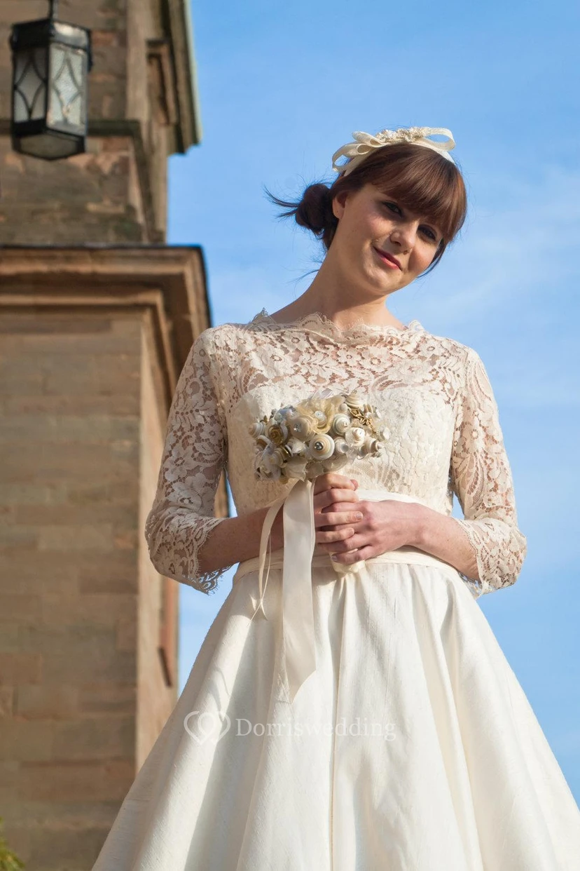 Brautkleid aus Taft mit Illusion-Halbärmeln, hohem Kragen, A-Linie, Teelänge und hohem Kragen view 2