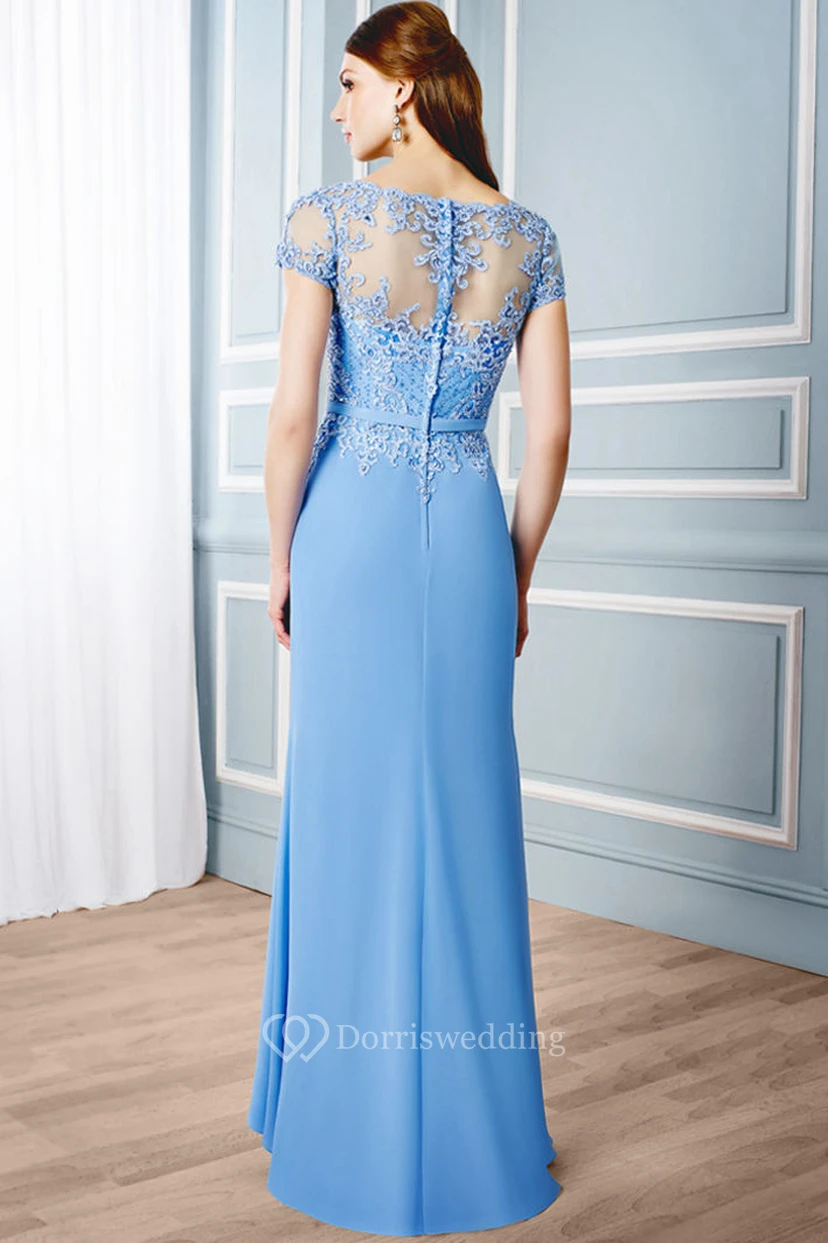 Etuikleid aus Chiffon mit V-Ausschnitt, Applikationen und kurzen Ärmeln – ein elegantes Abendkleid view 2