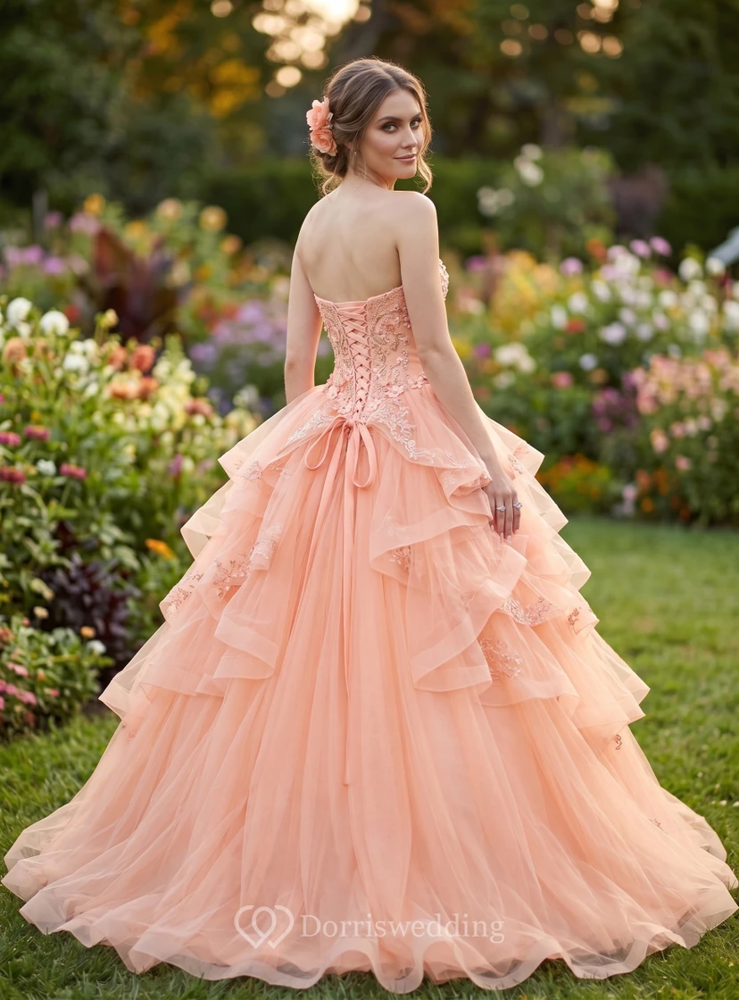 Robe de bal pêche sans bretelles brodée view 2