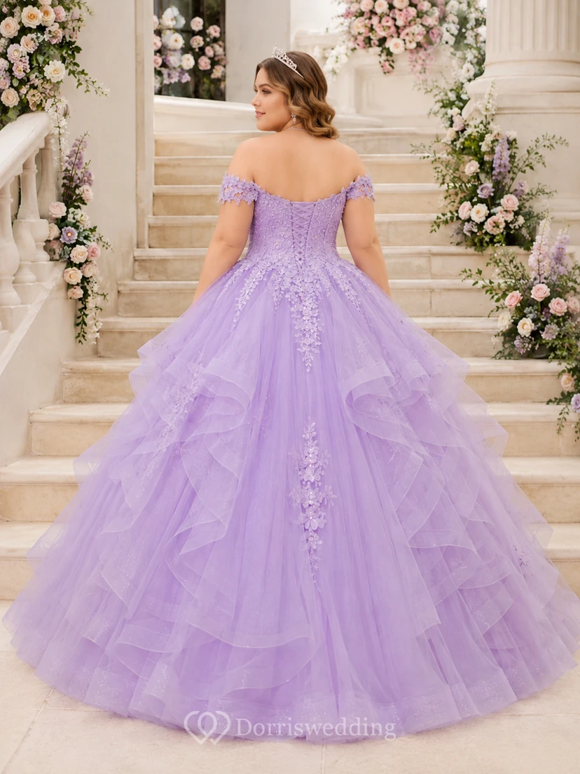 Lavendelfarbenes schulterfreies Ballkleid mit Herzausschnitt, Korsett und fließenden Rüschen – Luxus-Prinzessinnenkleid view 2