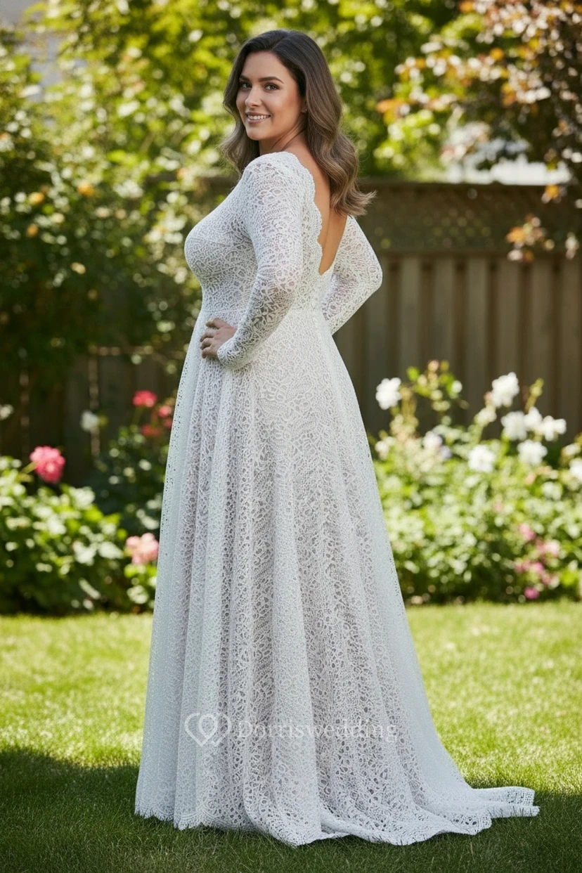 Vestido de novia de talla grande de encaje integral con mangas largas y abertura alta. view 2