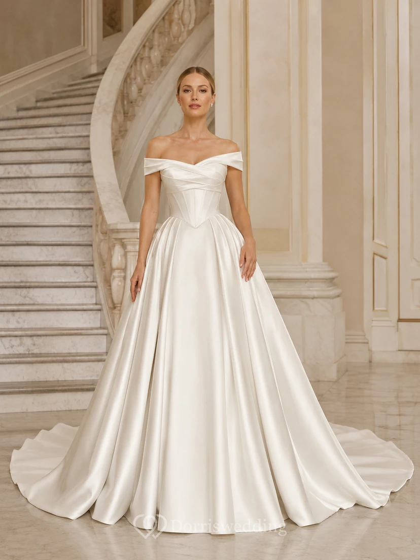 Robe de bal intemporelle en satin, épaules dénudées, manches courtes, traîne chapelle, plissée, style bohème.