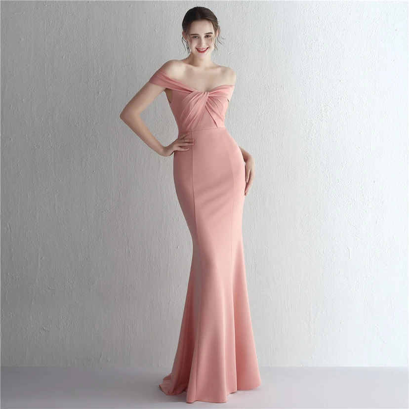 Vestido largo de satén ajustado de un solo hombro para cenas de celebridades, con falda de cola de pez ajustada, vestido de exhibición para modelos de autos de boda view 27