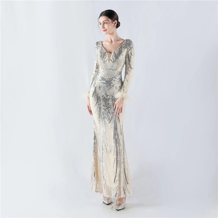 Robe de soirée haut de gamme ornée de perles florales fixes et de poils d'autruche, hôte de la réunion annuelle d'hiver view 2