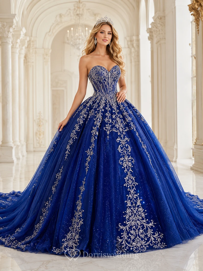 Vestido de quinceañera de princesa con cola catedral, sin tirantes, bordado, azul real y plateado, de lujo, sin tirantes, escote corazón, estilo princesa.