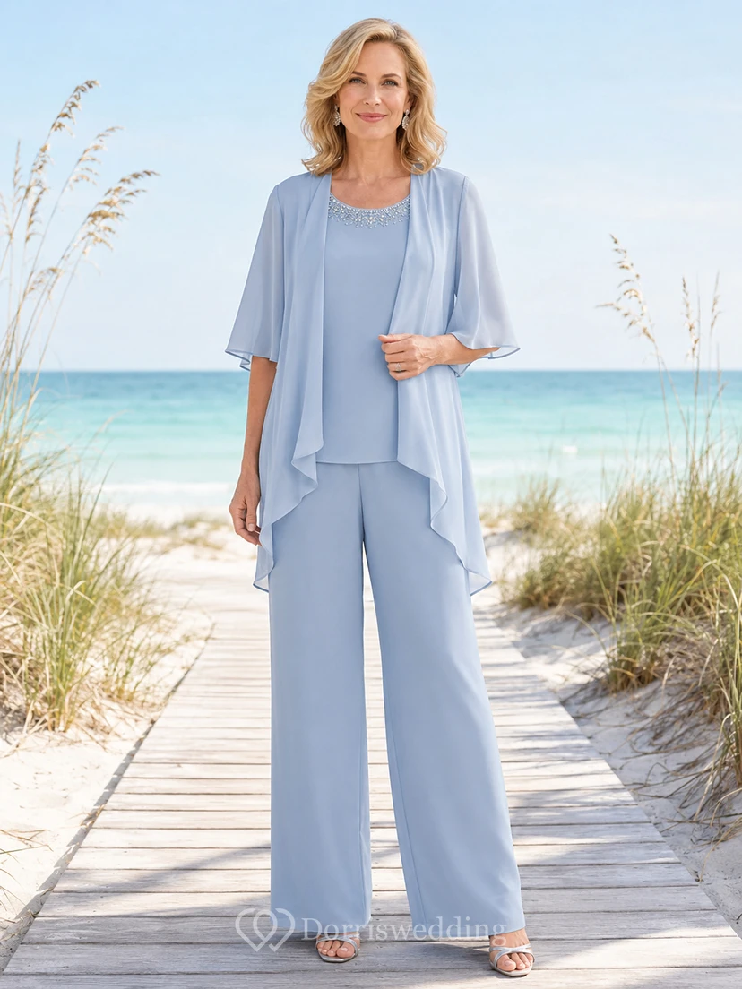 Himmelblauer, ätherischer Chiffon-Hosenanzug mit asymmetrischem Saum, weitem Bein, Ellbogenärmeln und Rundhalsausschnitt – perfekt für die Mutter der Braut.