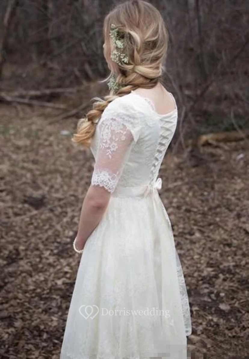Schlichtes Brautkleid im Landhausstil mit böhmischem Garten-Flair, Spitze, Tüll, Rundhalsausschnitt, Illusionsausschnitt und kurzen Ärmeln view 2