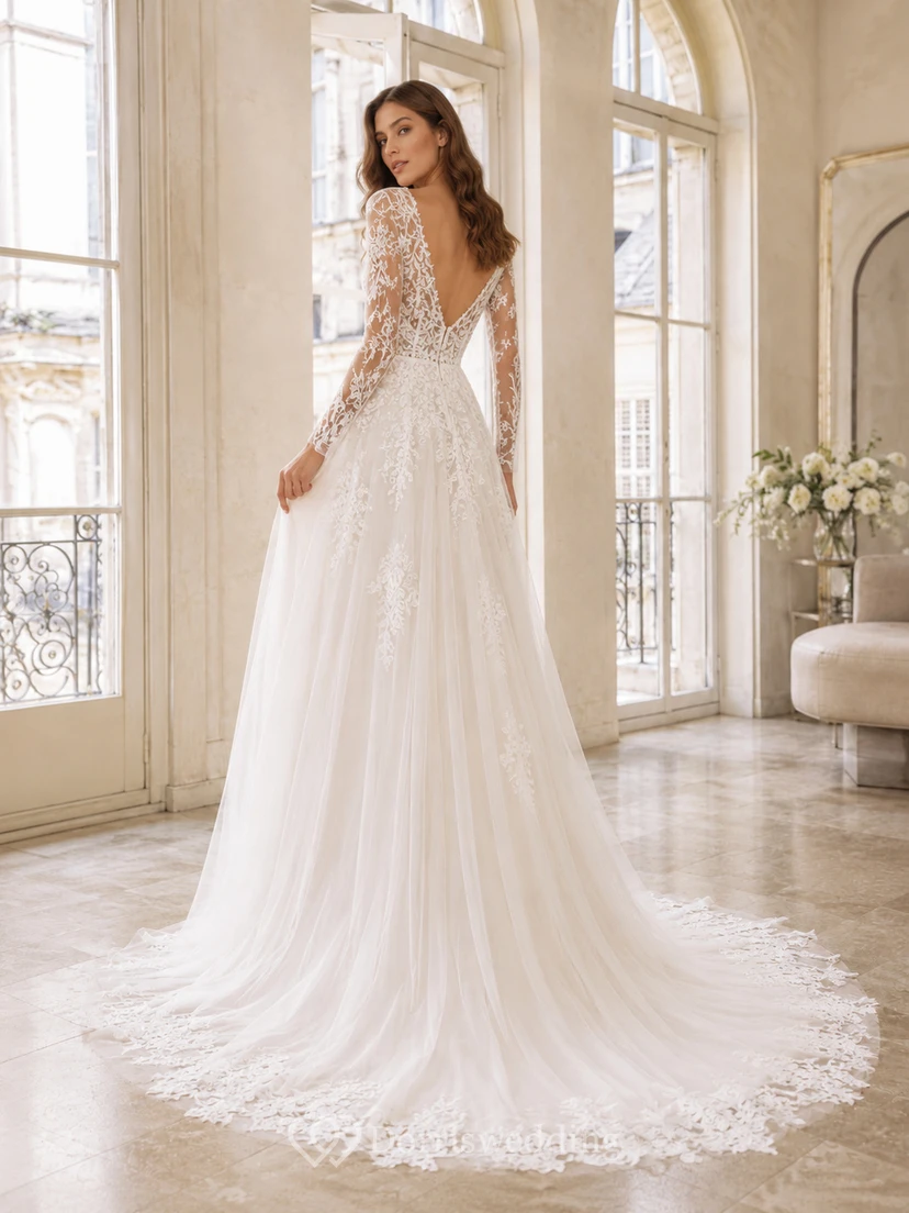 Elegantes Brautkleid aus Chiffon-Spitze mit tiefem V-Ausschnitt, langen transparenten Ärmeln und A-Linien-Schnitt, Kapellenschleppe view 2