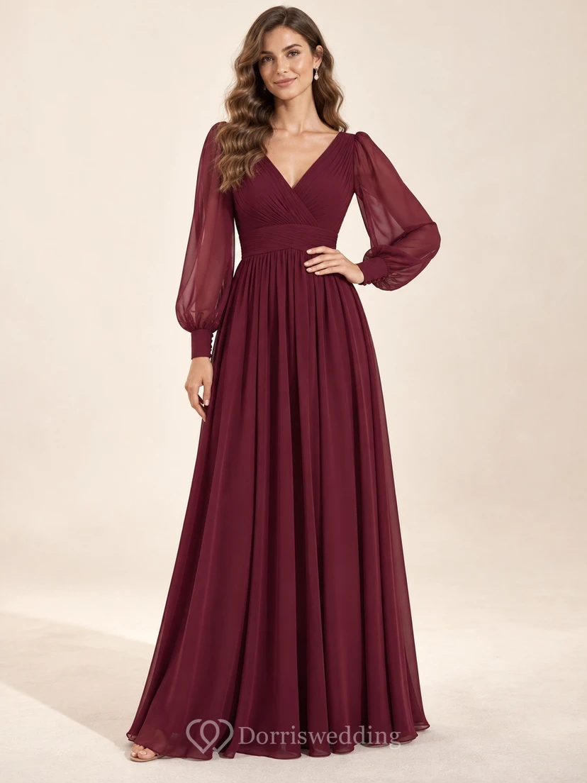 Vestido de dama de honor sencillo de manga larga, color burdeos, escote en V, gasa, cintura fruncida, corte en A y largo hasta el suelo.