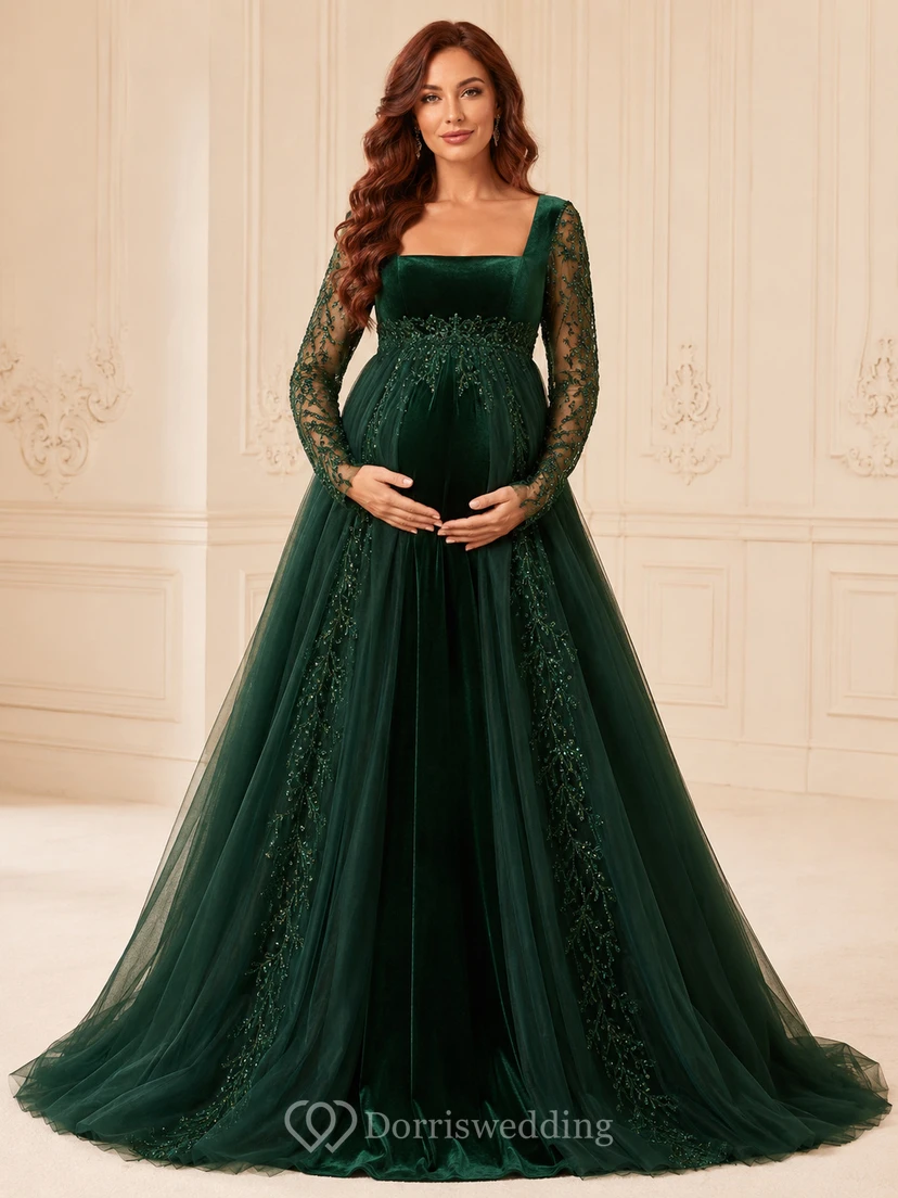 Dunkelgrünes Ballkleid „Waldprinzessin“, bodenlang, quadratisch geschnitten, lange Ärmel, aus Tüll, dezentes Umstandskleid
