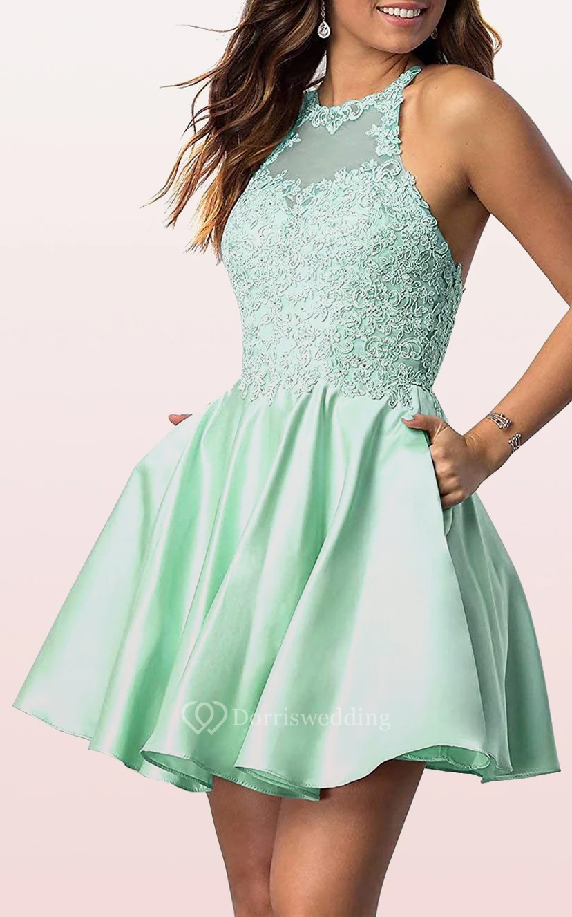 Robe de bal simple mini trapèze sans manches en satin et dentelle avec appliques view 4