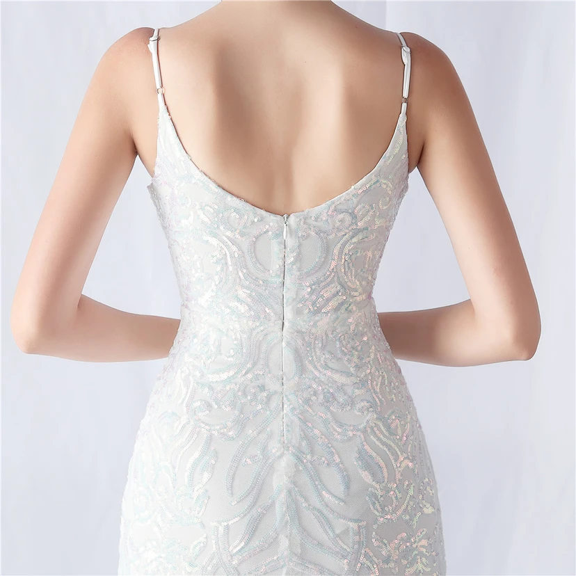 Vestido de noche de alta gama con estampado floral y detalles de malla y cuentas. view 70