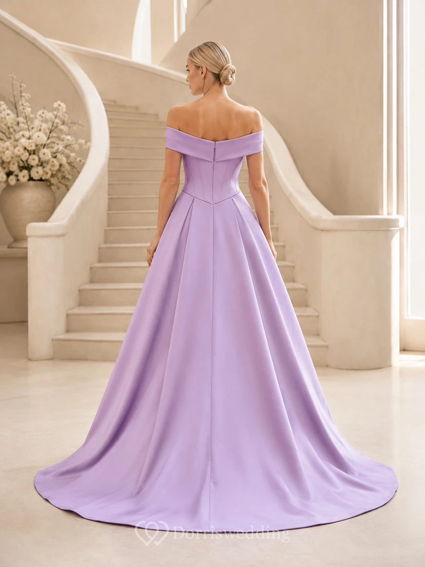 Robe de mariée lavande en satin plissé à épaules dénudées et traîne courte view 2