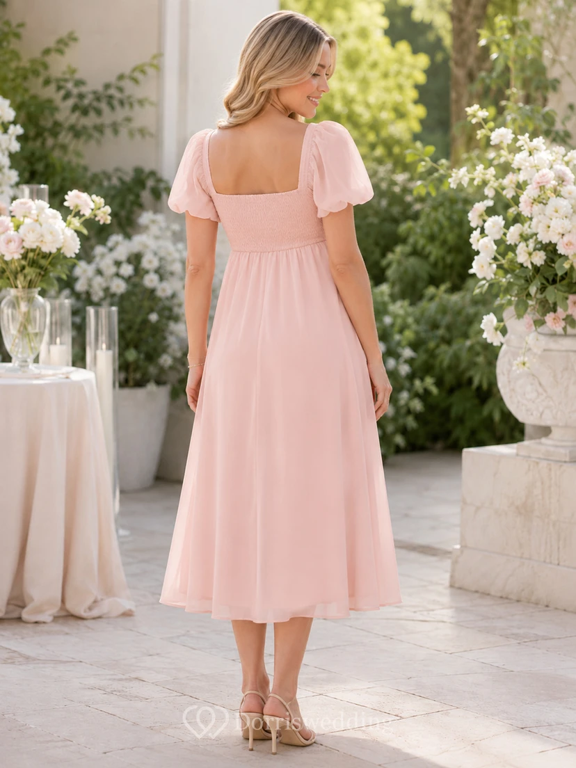 Robe midi trapèze en mousseline rose poudré pour petite femme enceinte, col carré, manches bouffantes, taille basse view 2