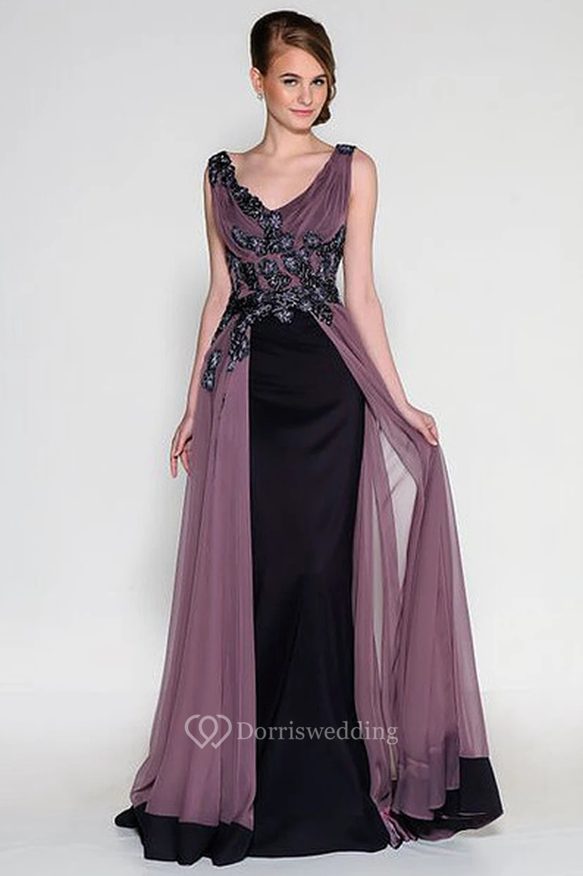 Vestido de fiesta largo hasta el suelo, sin mangas, con escote en V y fruncido, de satén y tul, con detalles de pedrería.