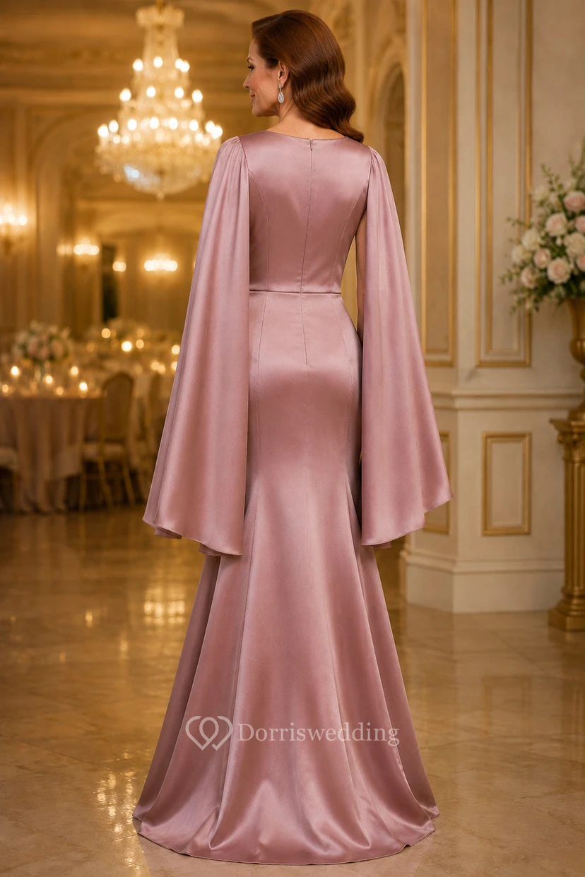 Meerjungfrauen-Mutterkleid aus Satin in Altrosa mit Cape-Ärmeln view 2