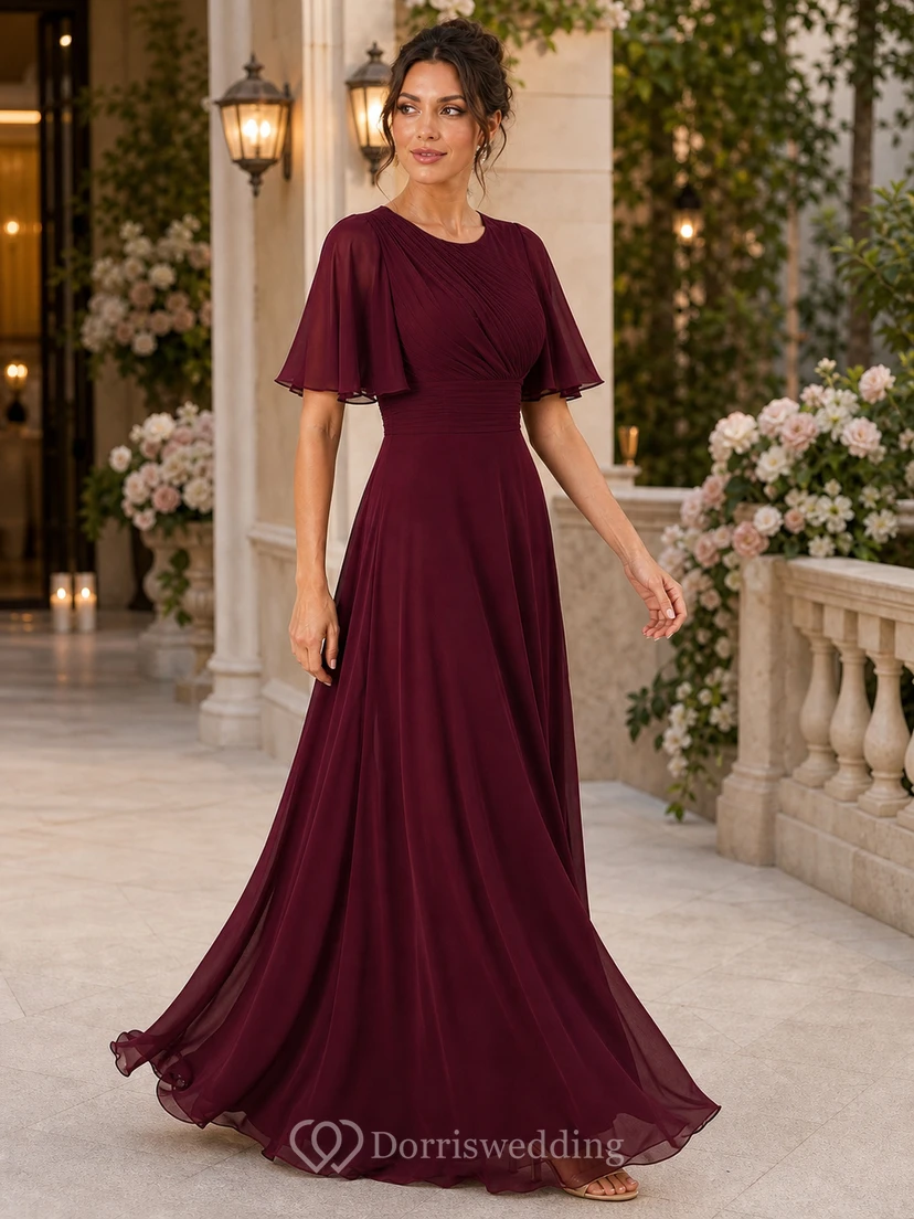 Vestido de noche de corte A de gasa color burdeos discreto con mangas acampanadas view 4