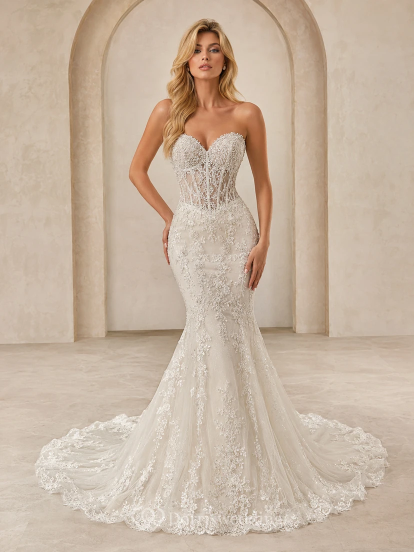 Trägerloses Brautkleid im Meerjungfrauenstil mit herzförmigem Herzausschnitt, Korsett, Spitze und luxuriöser Kapellenschleppe, mit Muschelsaum