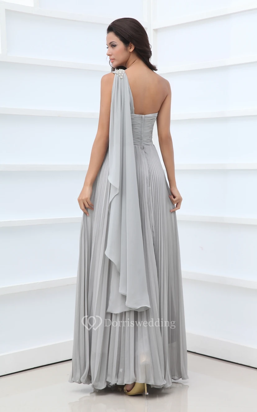 Vintage-Chiffonkleid im Empire-Stil mit One-Shoulder-Ausschnitt und Kristallverzierungen view 7