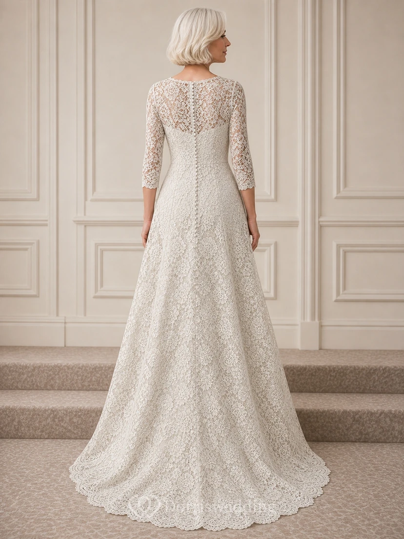 Robe de mariée majestueuse et élégante en dentelle, coupe trapèze, longueur au sol, manches trois-quarts, pour les futures mariées d'âge mûr. view 2